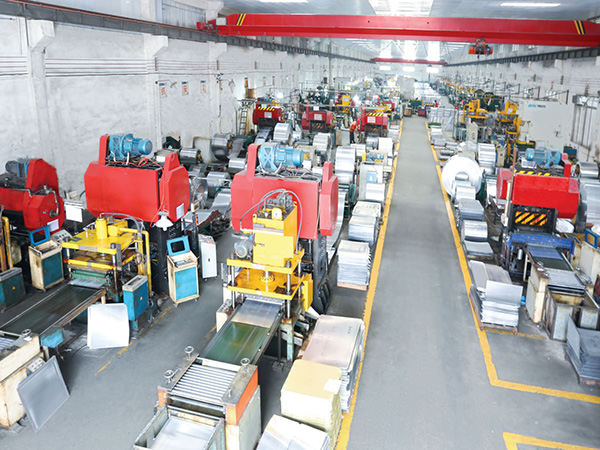 佳得利-鋁單板車間